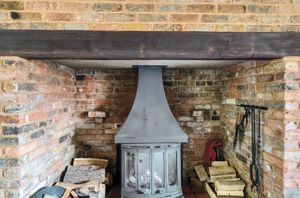 Photo 17- click for photo gallery